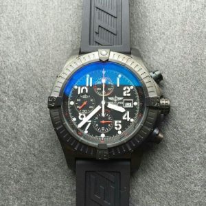 Black-Dial-on-Breitling-Dial