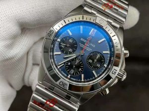 Replica-Breitling-Chronomat-B01-Blue-Dial-768x576