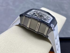 Richard-Mille-RM11-03-Titanium-Case-768x576