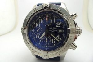 Breitling-Skyland-Avenger-Replica