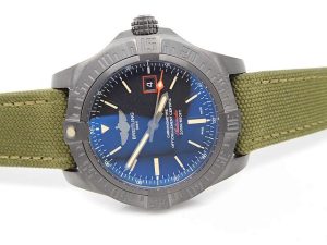 Replica-Breitling-Avenger-Blackbird-DLC-Case
