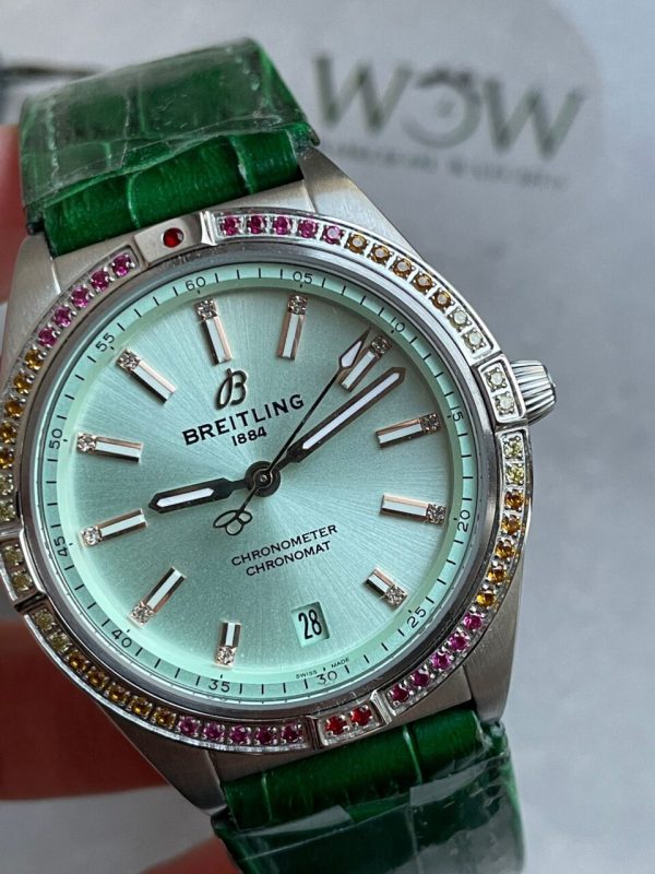 Replica Breitling Chronomat 36mm u77310591u1 Green Leather strap Light Green dial GF Factory - Image 4