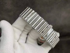 Breitling-Chronomat-Bracelet-1024x768